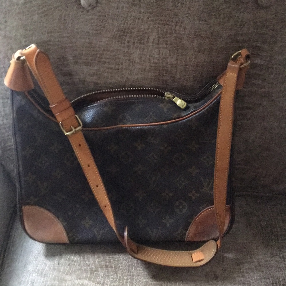 Authentic Vintage Louis Vuitton Bag